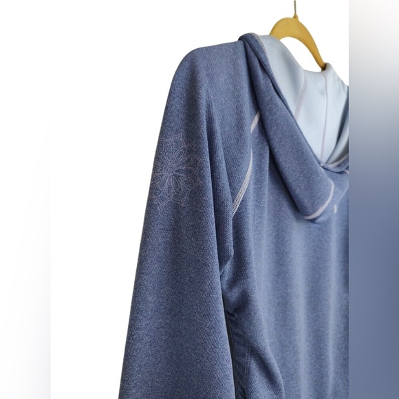 Kuhl Ruched Sides Long Sleeve Hoodie Top Size Medium - Picture 7 of 8